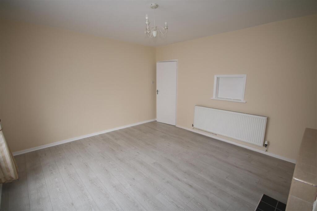 Living Room c.JPG