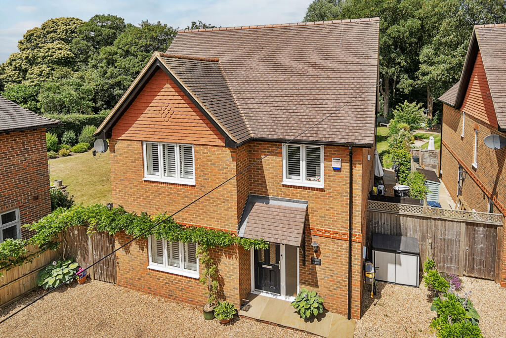 1316803-1-685d82c...