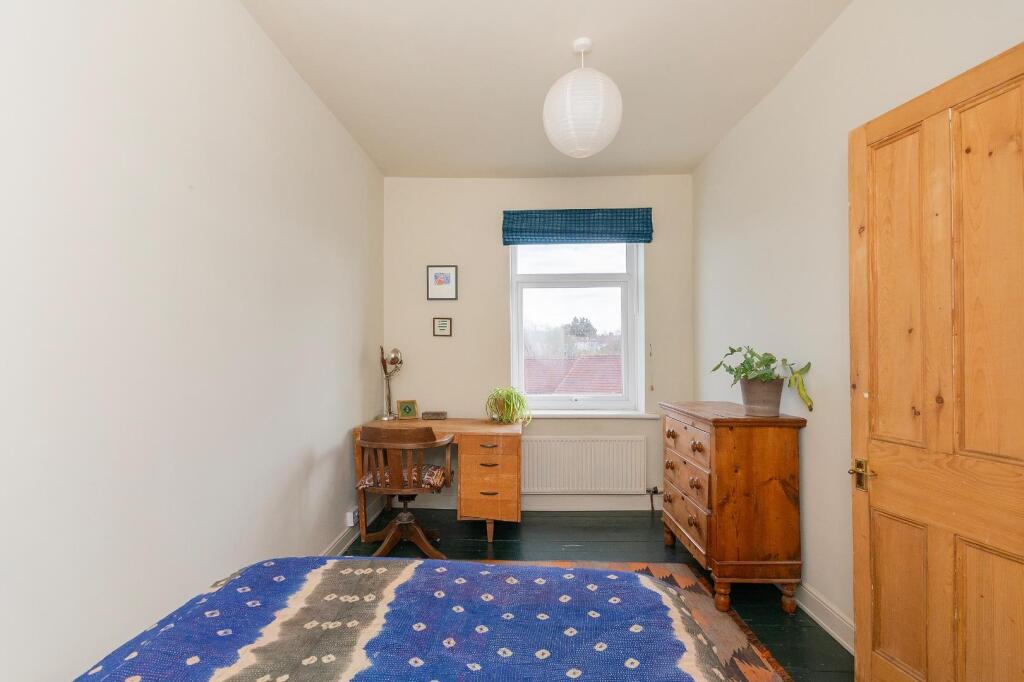 1K7RSH - Bedroom B.jpg