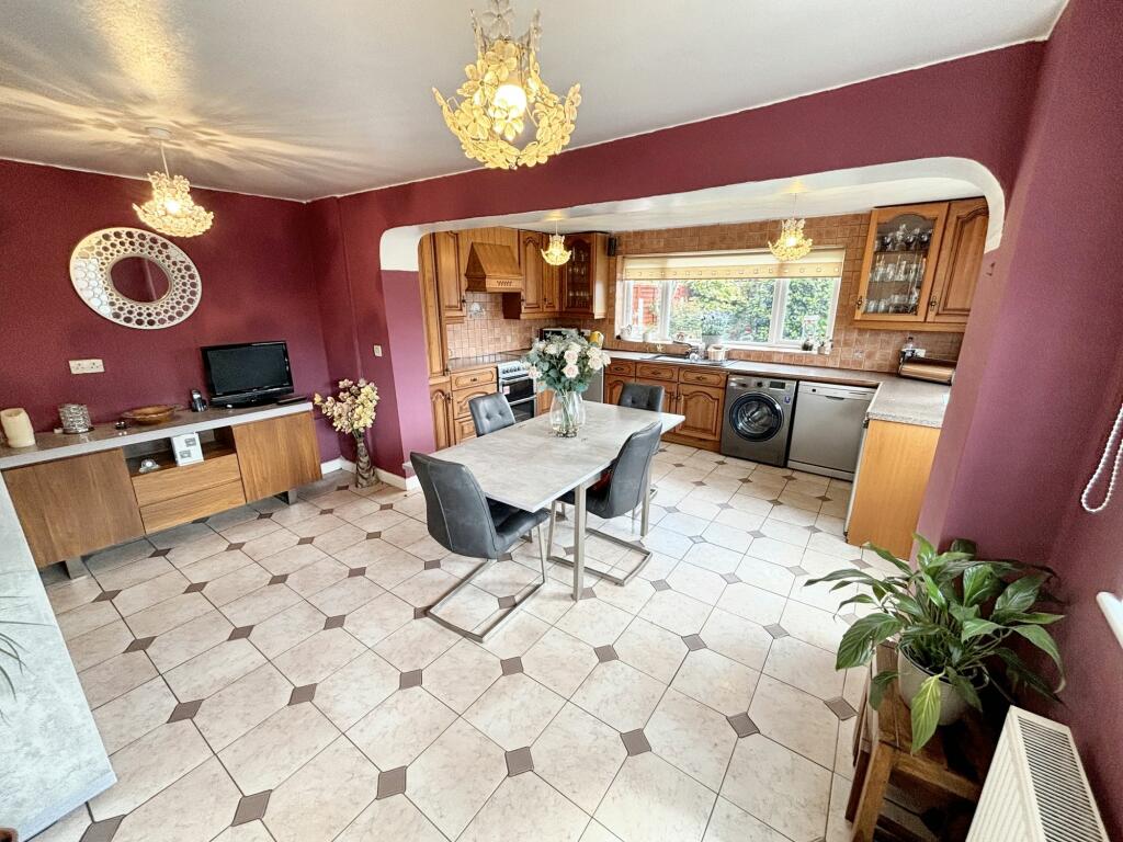 Dining Kitchen