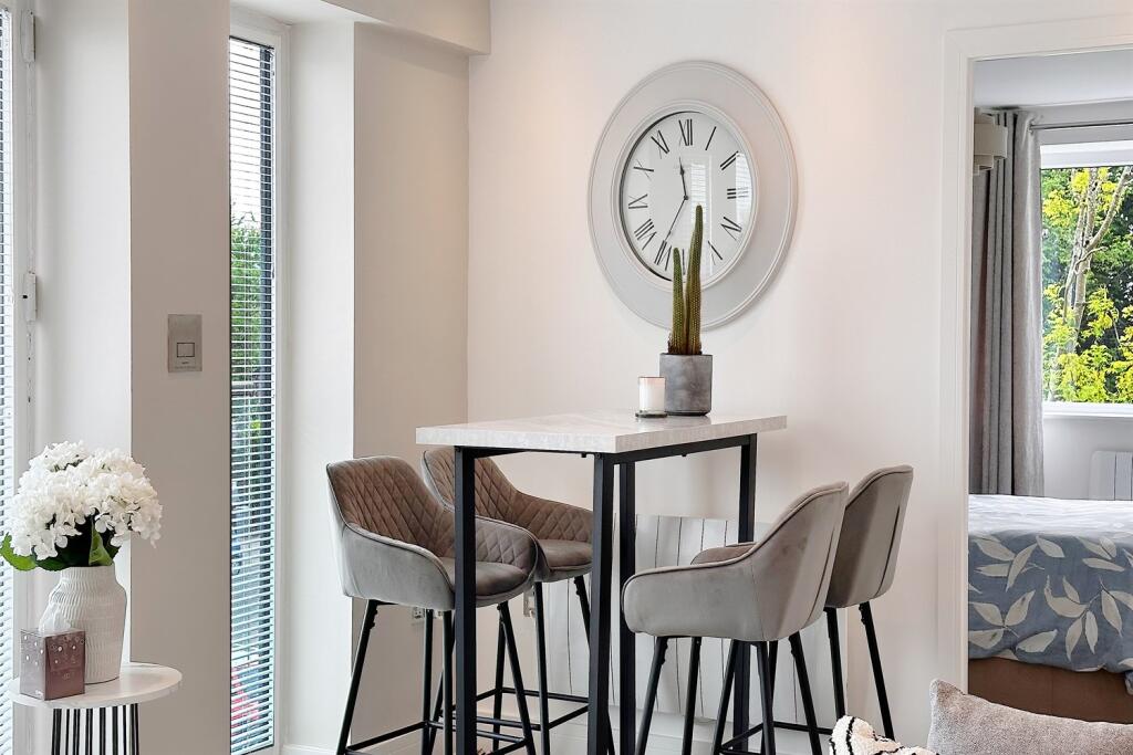 Open Plan Living Din