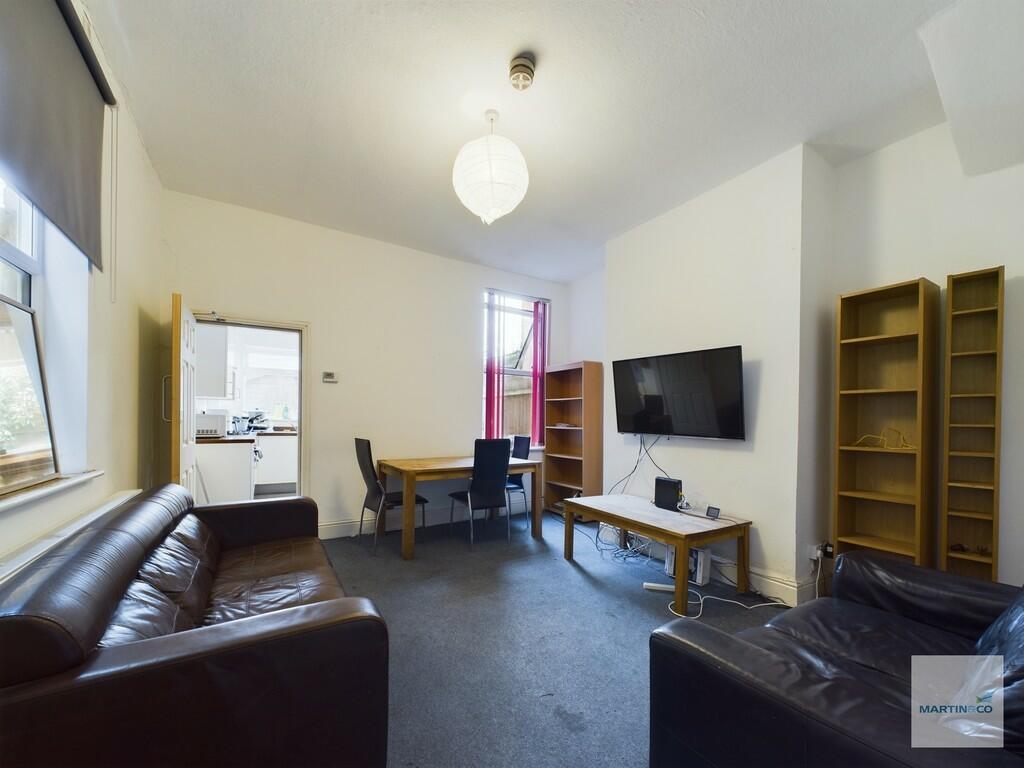 CAM03394G0-PR0020...