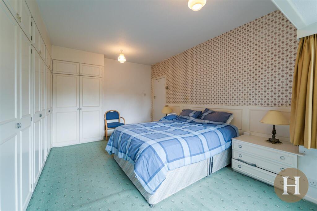 Hadleigh Estate Agents-16.jpg