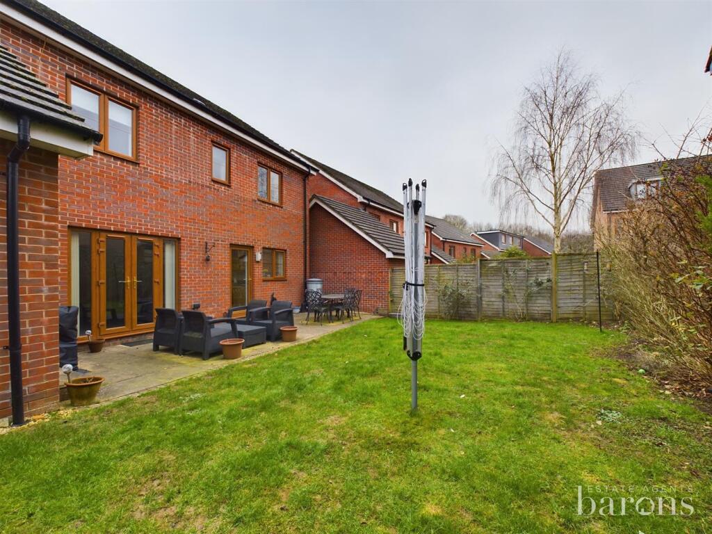 CAM05005G0-PR0023-STILL004 - Copy.jpg