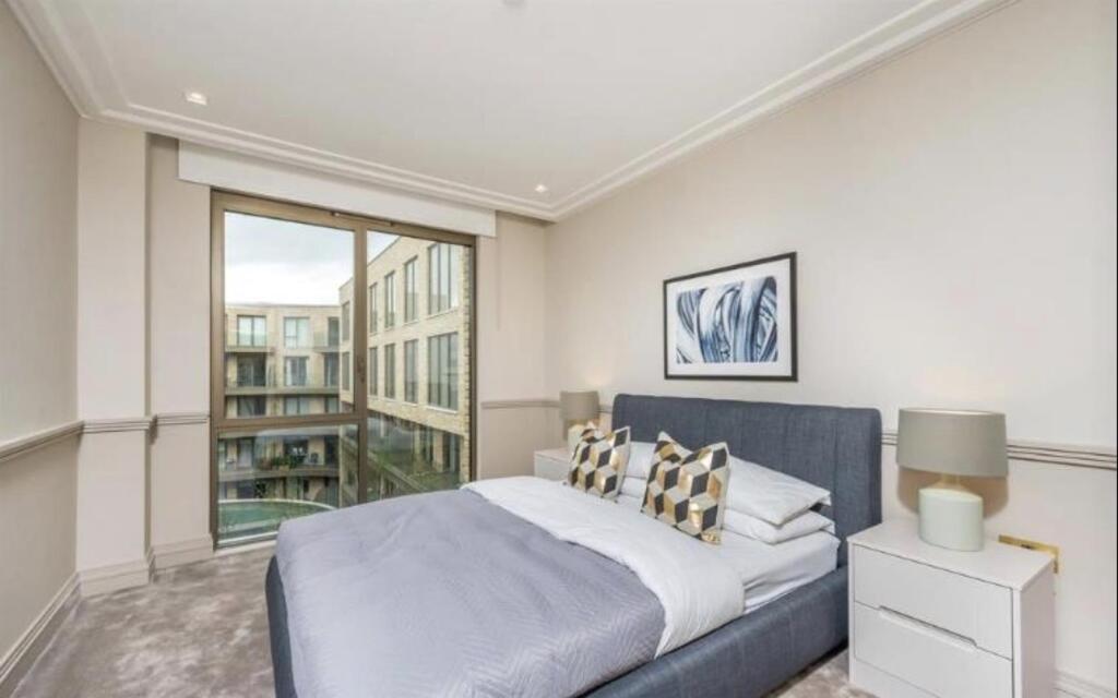 Queens Wharf,, 2, Crisp Road London, London, W6 9N