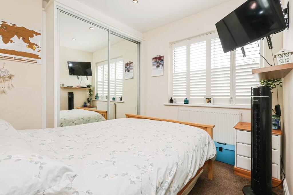 32rynalstreeteveshamwr114qa-4