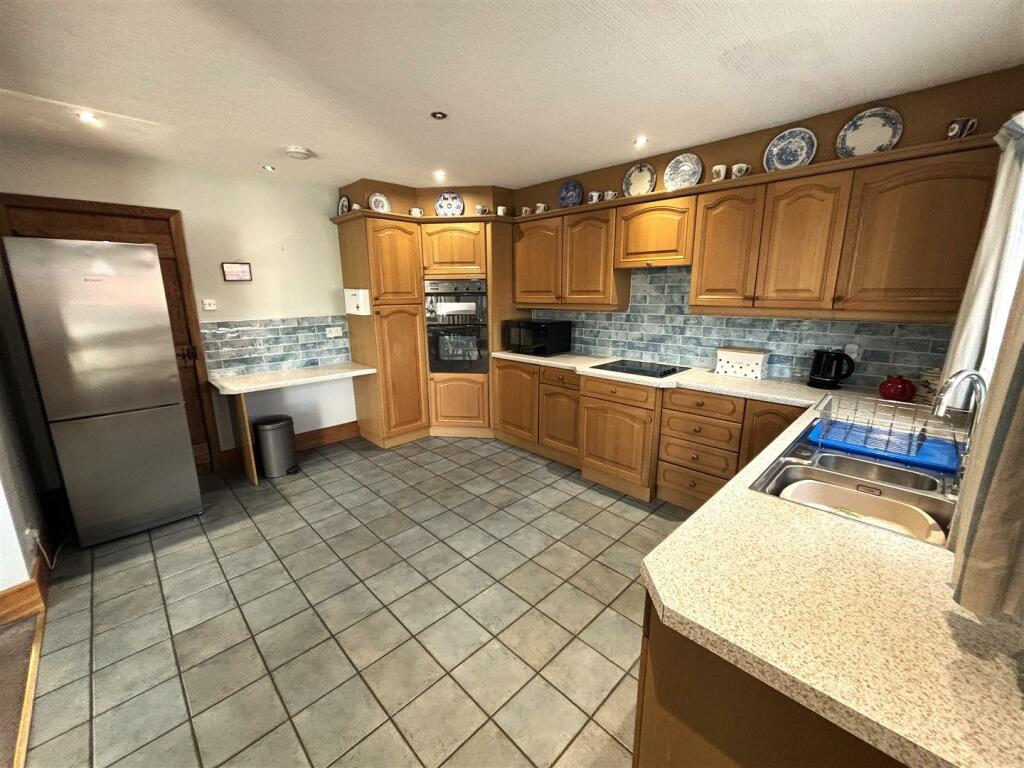 Kitchen Diner