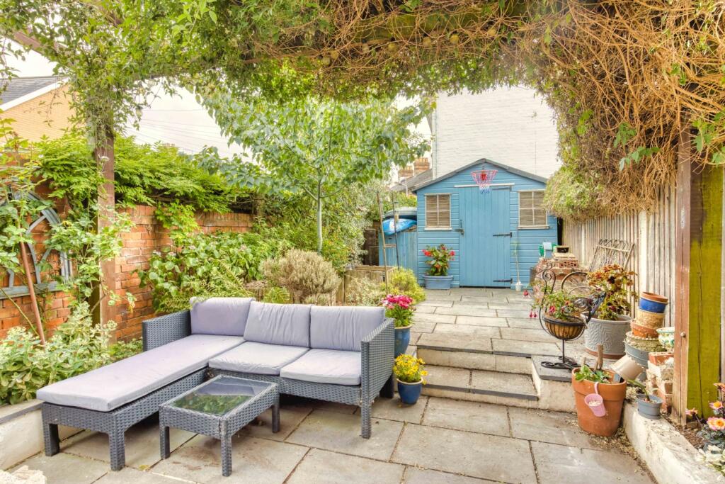 Ewemove Taunton Greenway Av (20)