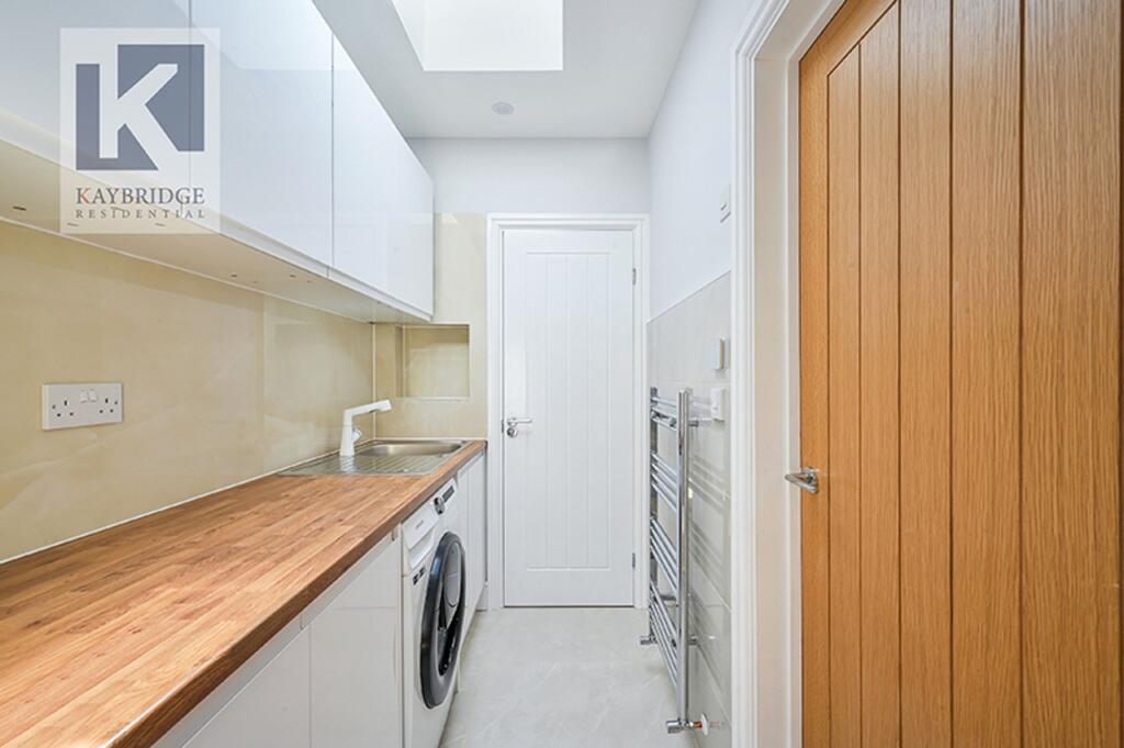 Anmer Close, Tadworth