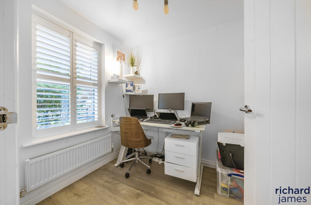 9271a163-5545-419...