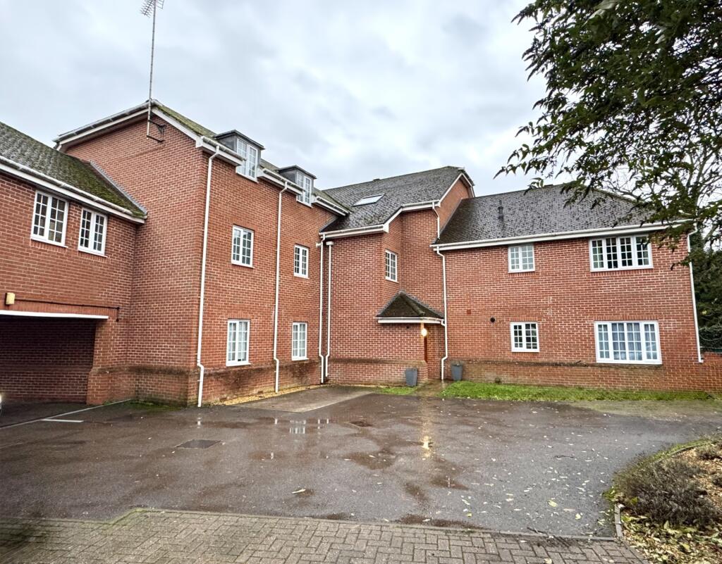 Burberry House, London Road, Hook