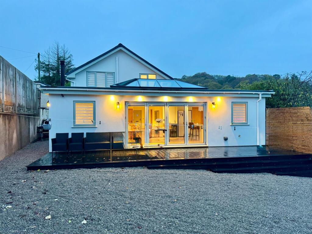 PHOTO-2025-11-17-21-38-55 (29).jpg