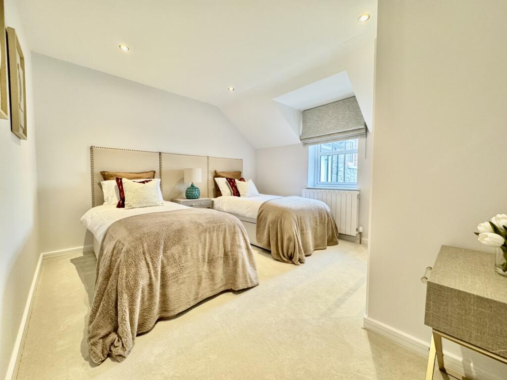 Torr Farm - Bedroom 2