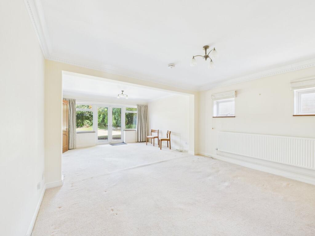Living/Dining Room