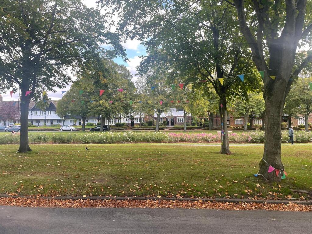 PHOTO-2025-11-11-15-49-29 4.jpg