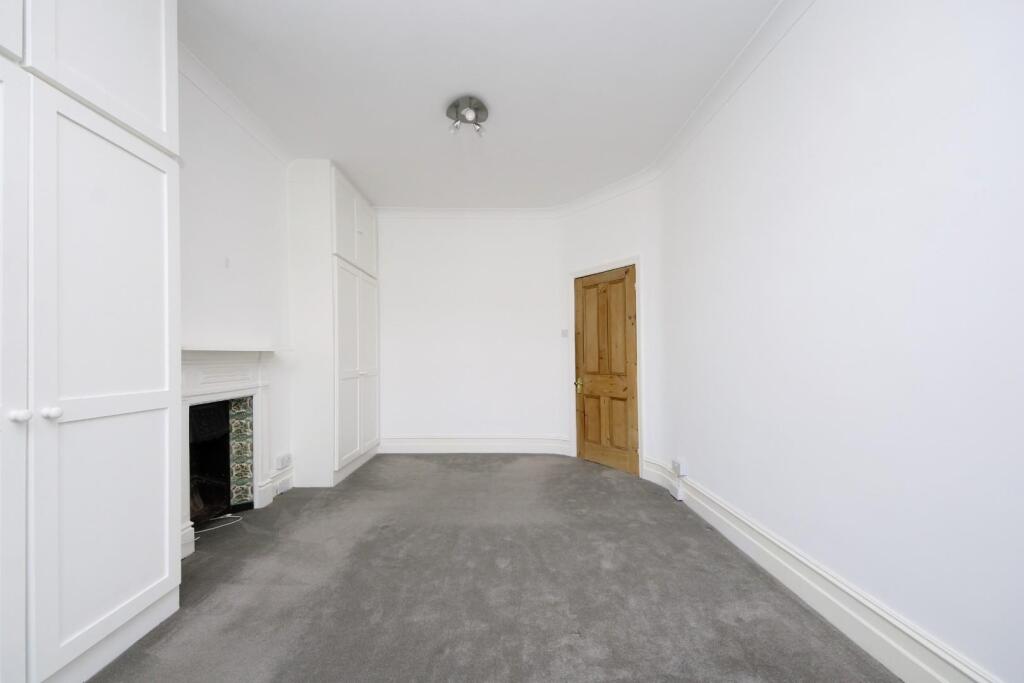 GV-101 Dudley Gds - empty (15).jpg