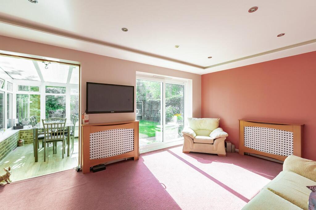 62 Caling Croft-LR11.jpg