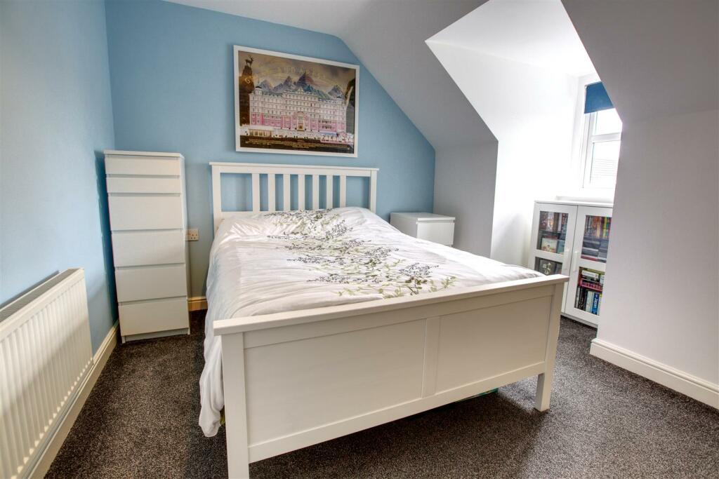 17 Bedroom 3 (1).jpg