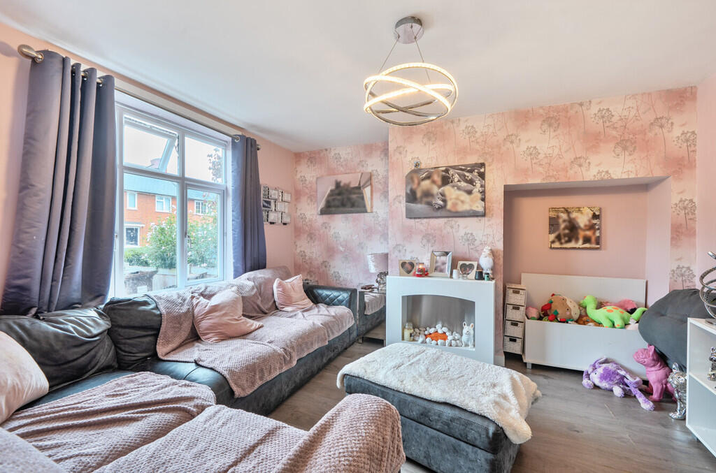 1330502-11-6889c8...