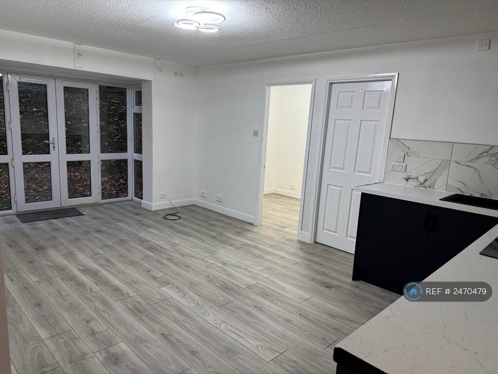 Kitchen/Lounge