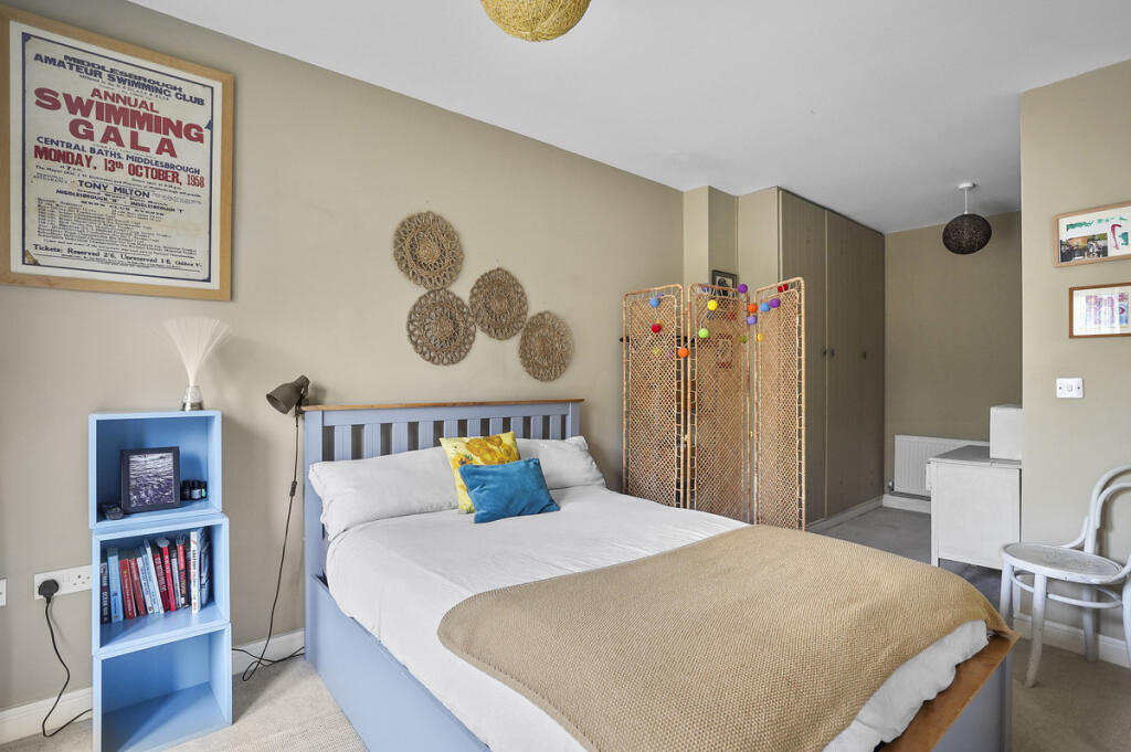 Little Batten Road, Totnes, TQ9