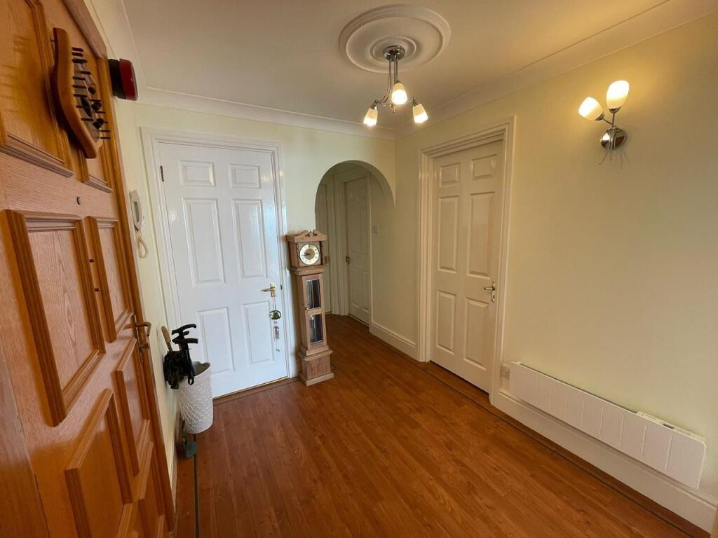 Hallway entrance.jpg