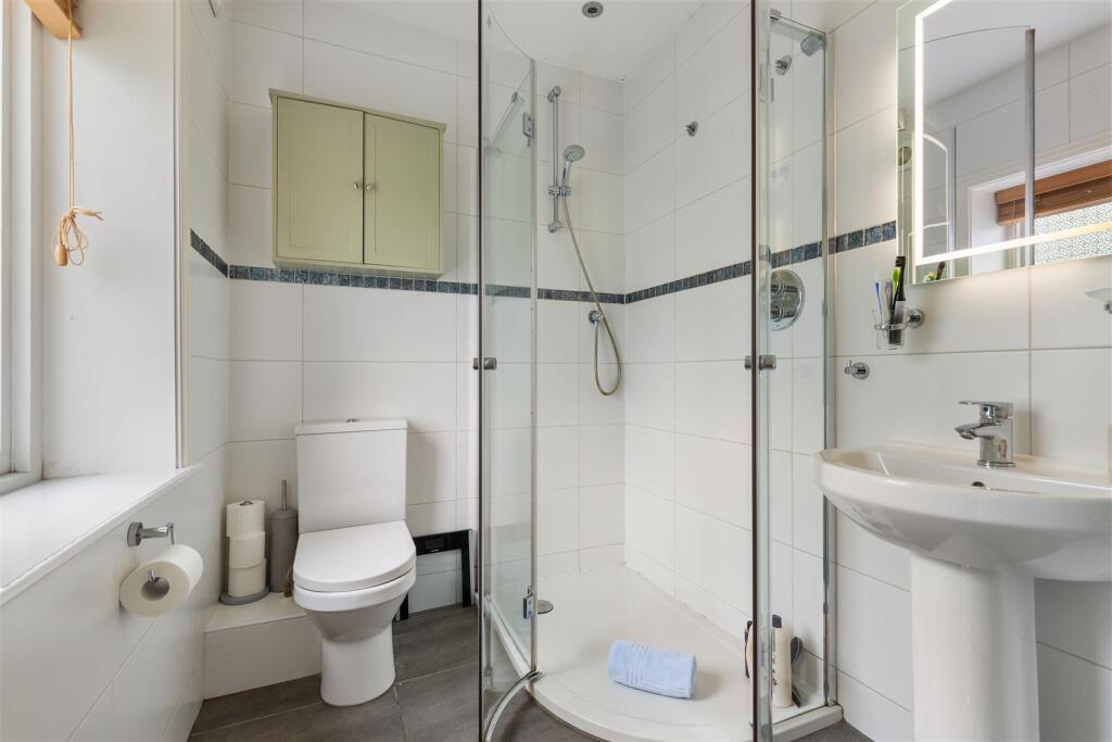 En Suite.jpg