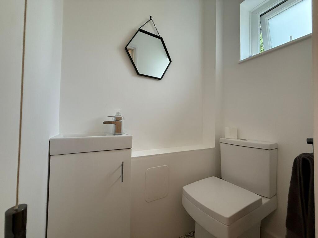 GF WC
