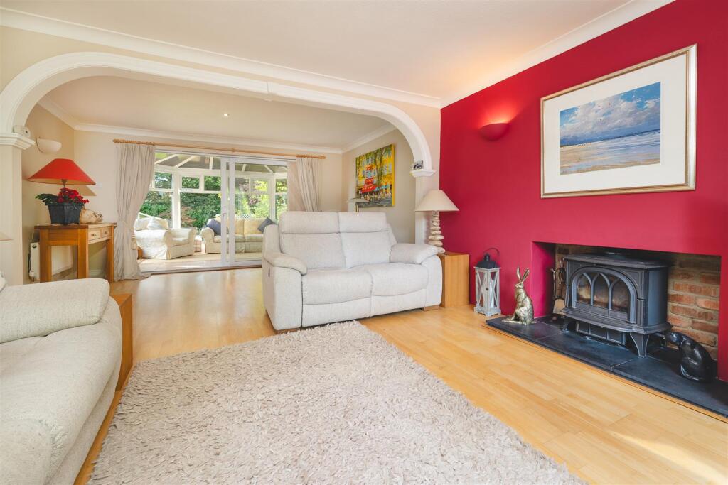 52 Oakham Drive, Coalville