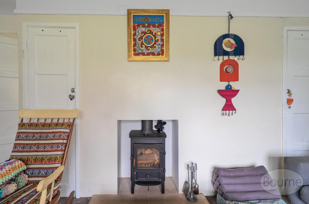 8f6b5ce3-8692-480...