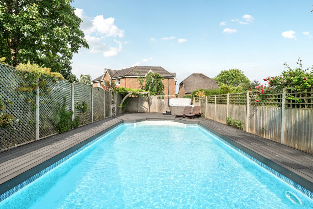 1300661-17-6839e0...