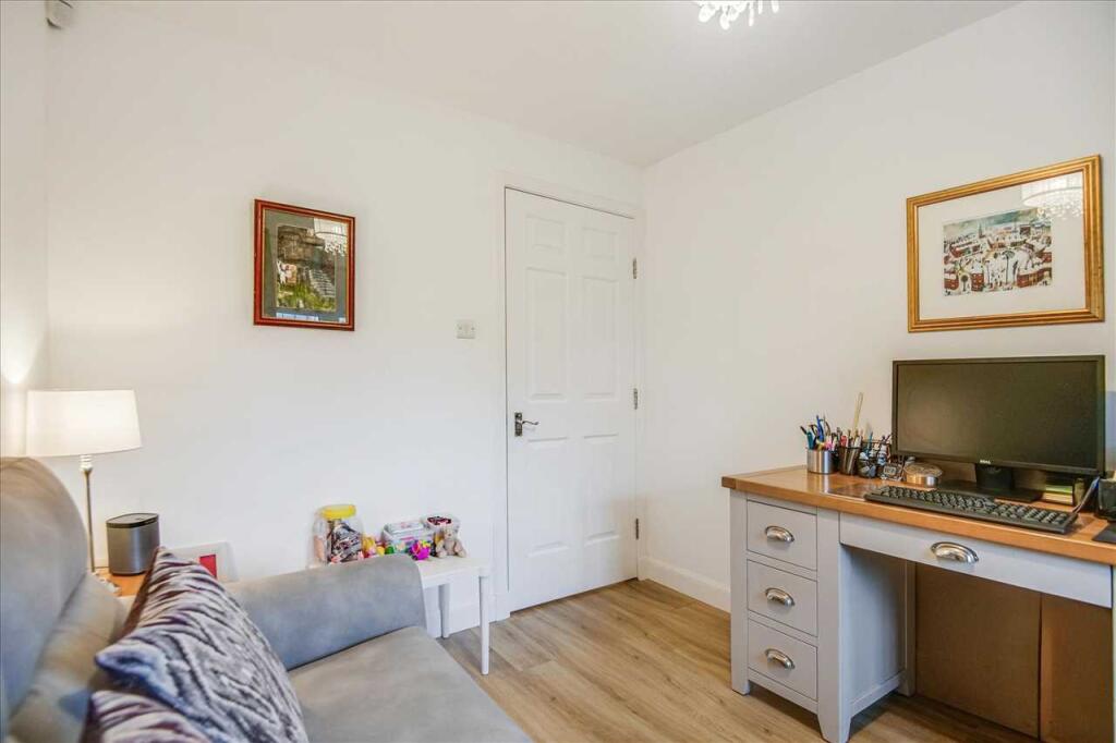 Bedroom Three (2)