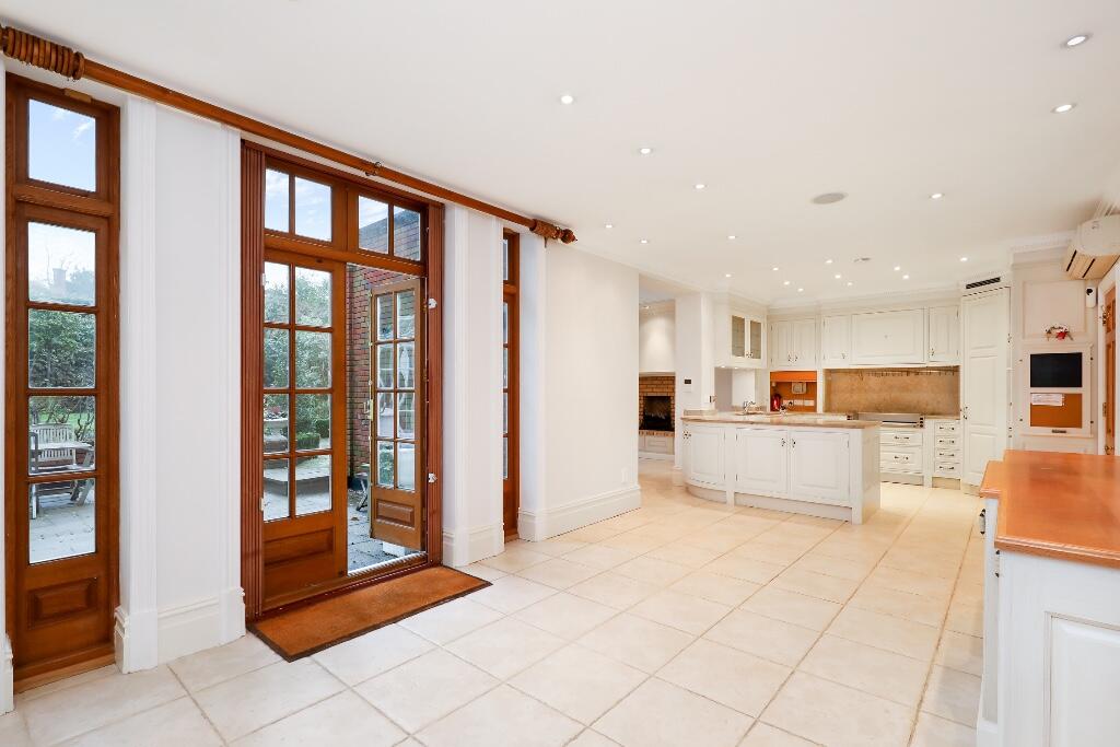 Kitchen / Breakfast