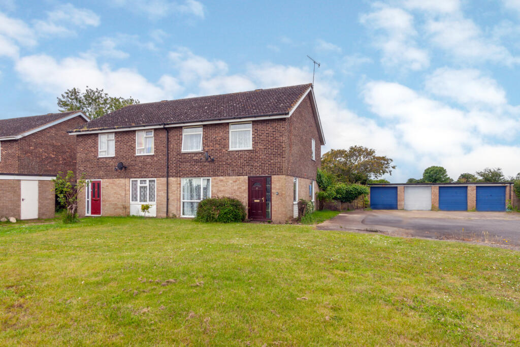 Four Bedroom Semi-Detached In Wickham Market
