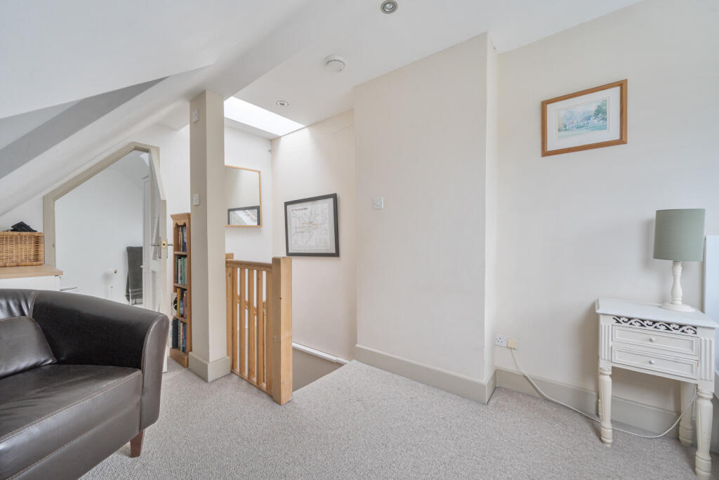 1375929-4-690e1db...