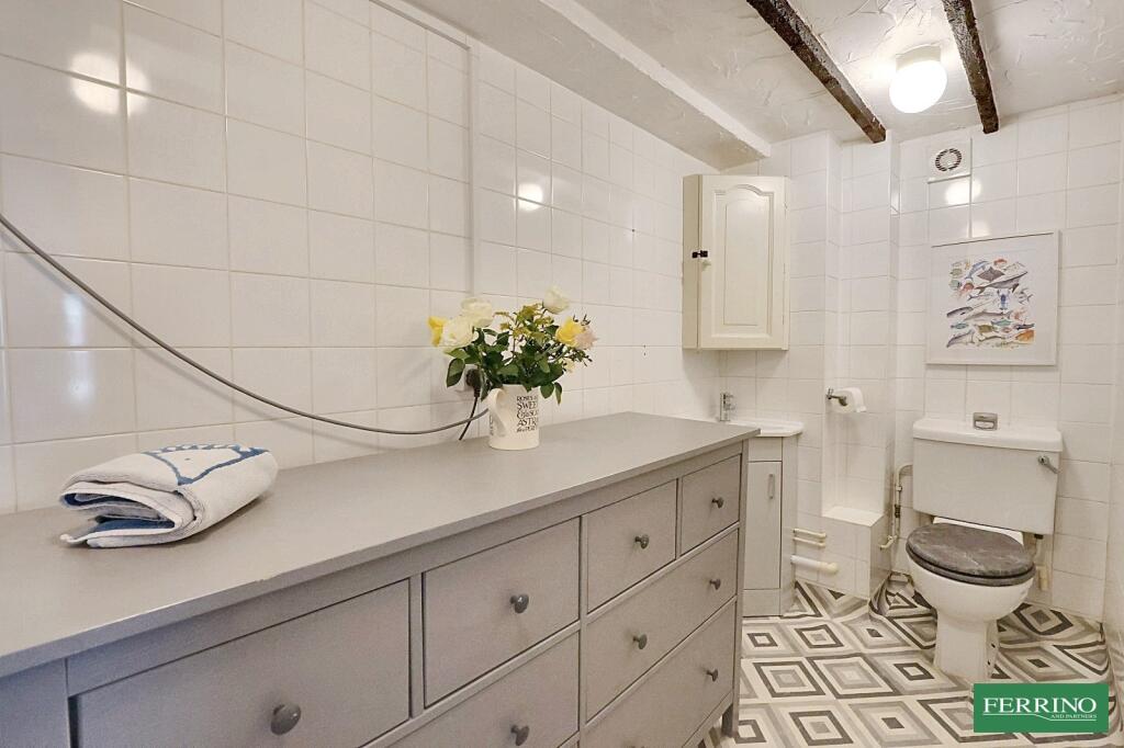 Utility/Cloakroom