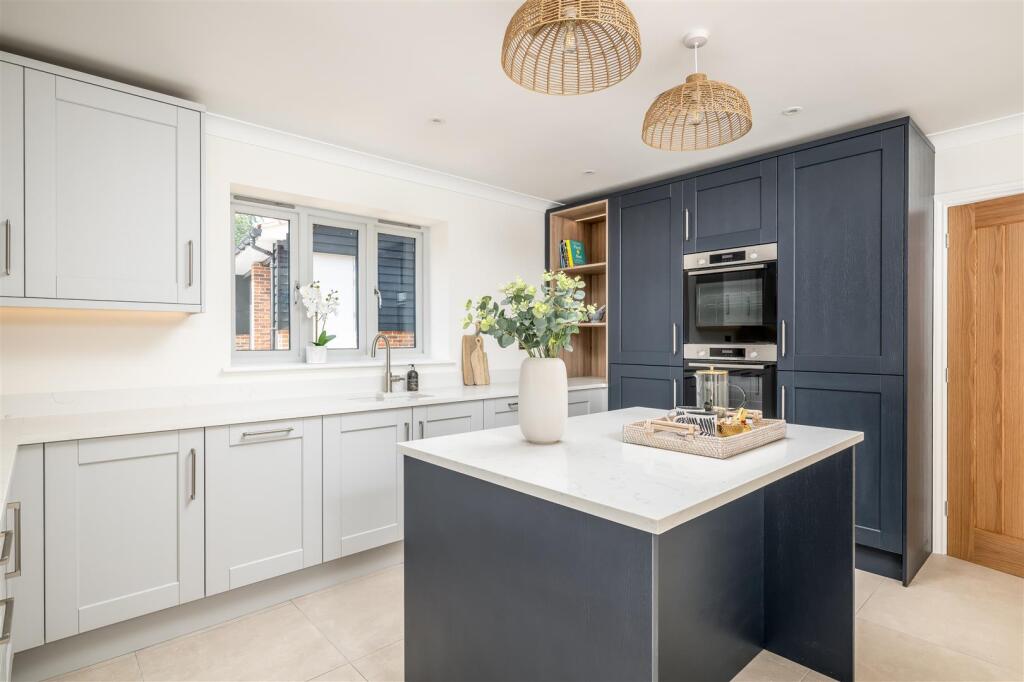 250412 - Halls Close, Braughing - 16.jpg