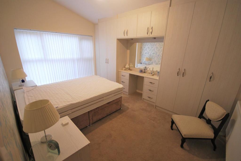 9 Sunnymede Vale