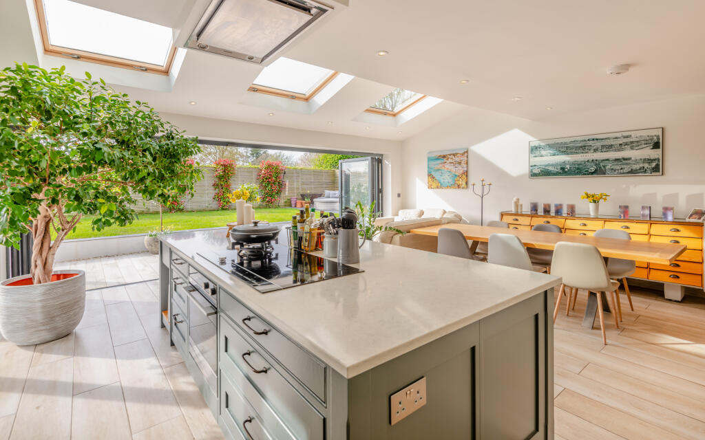 Kitchen/Family