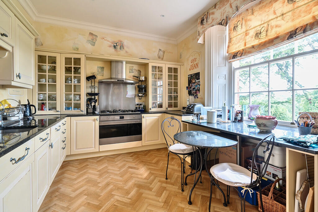 1300280-17-6839cd...