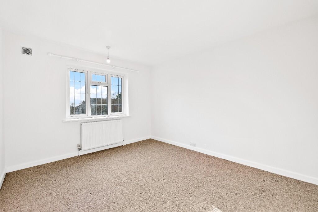 King George Vi Mansions, Court Farm Road, Hove, East Sussex, BN3