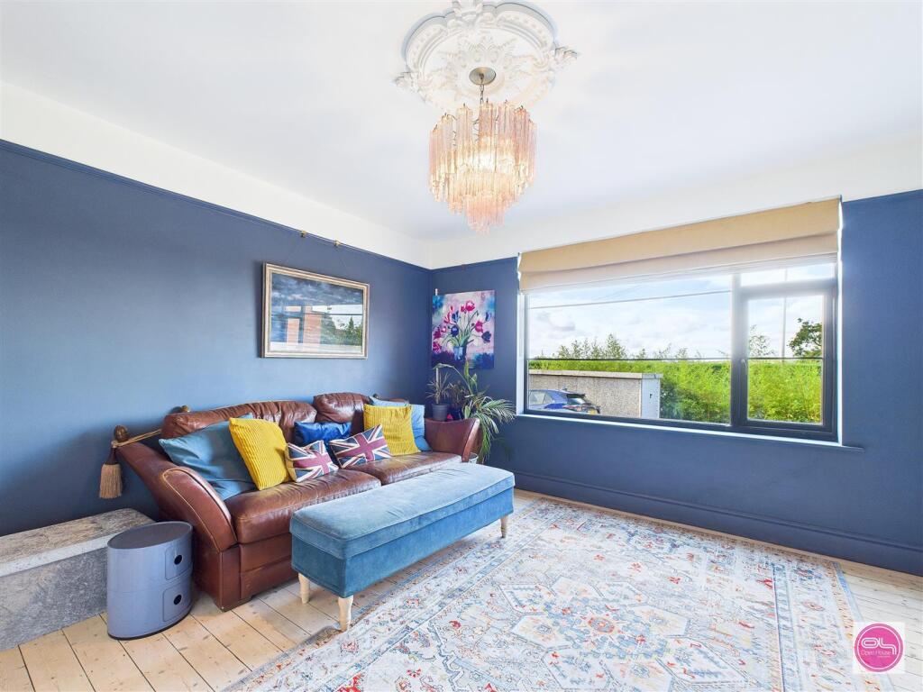 Burton Road, Castle Gresley (7).jpg