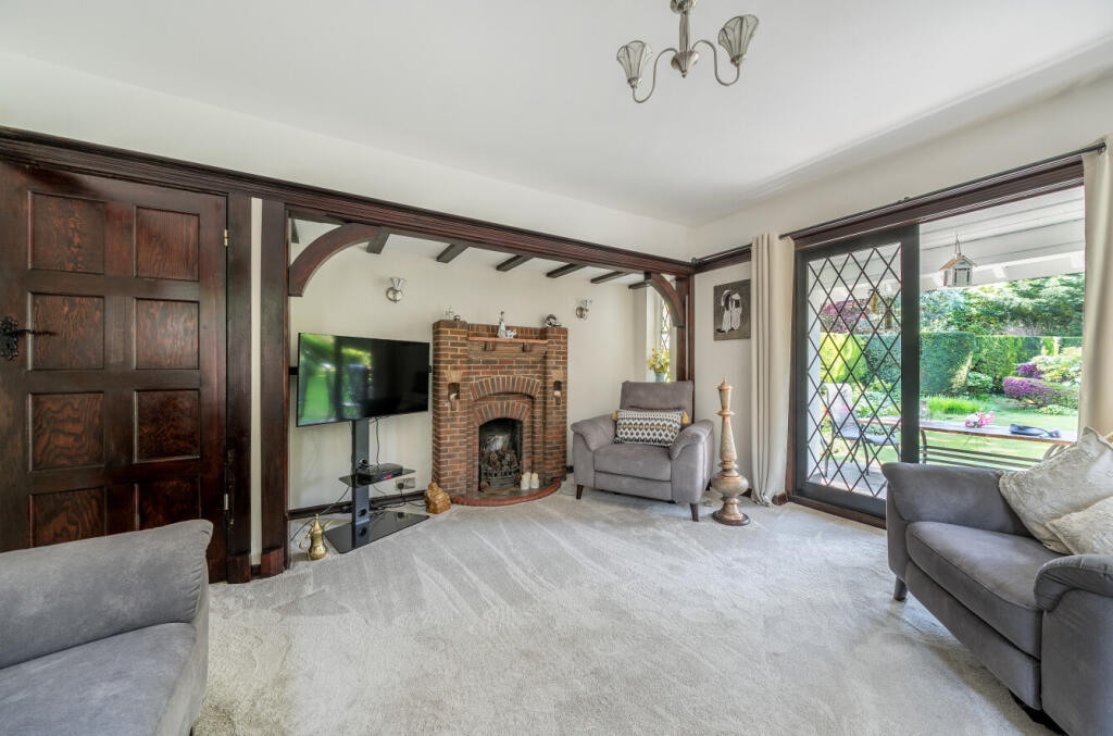 1296462-41-682bb7...