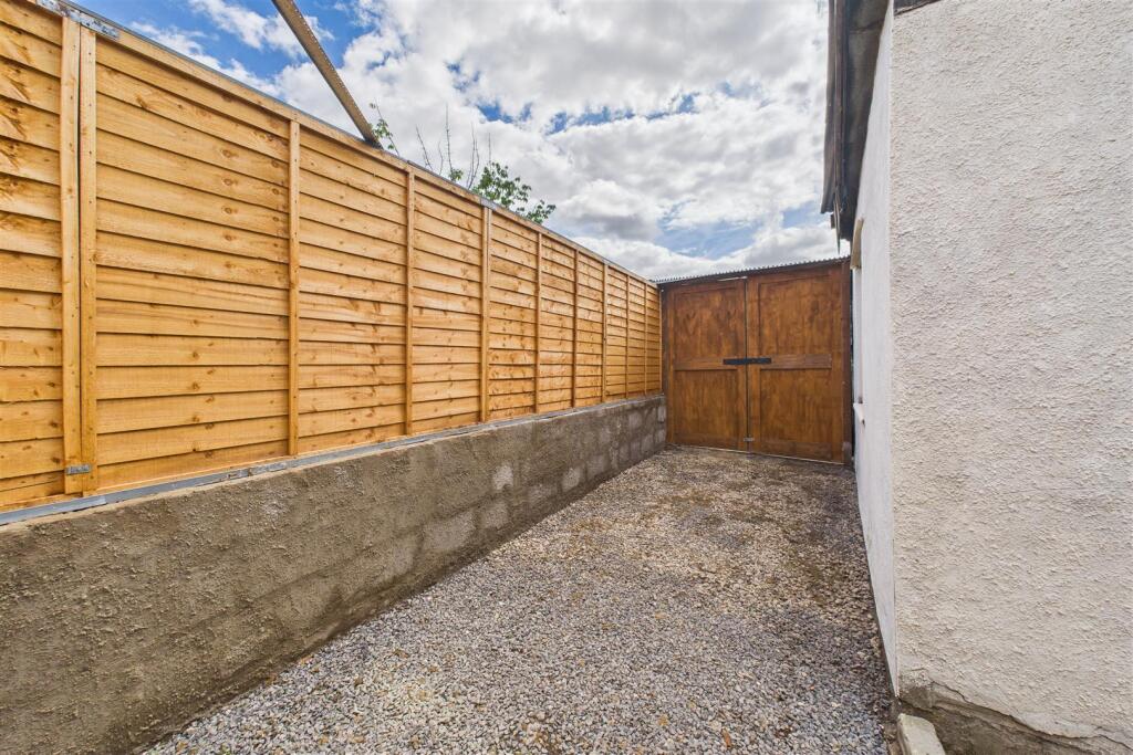 64 Chelsea Road, Easton, Bristol BS5 6AT | Freehol