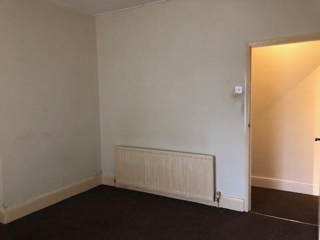 Bedroom 4.jpg