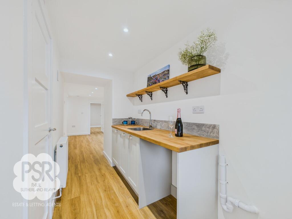 Lower Ground Floor Annexe Kitchenette