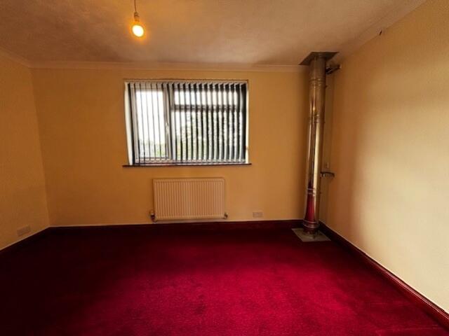 27 Mayfield Bedroom 1