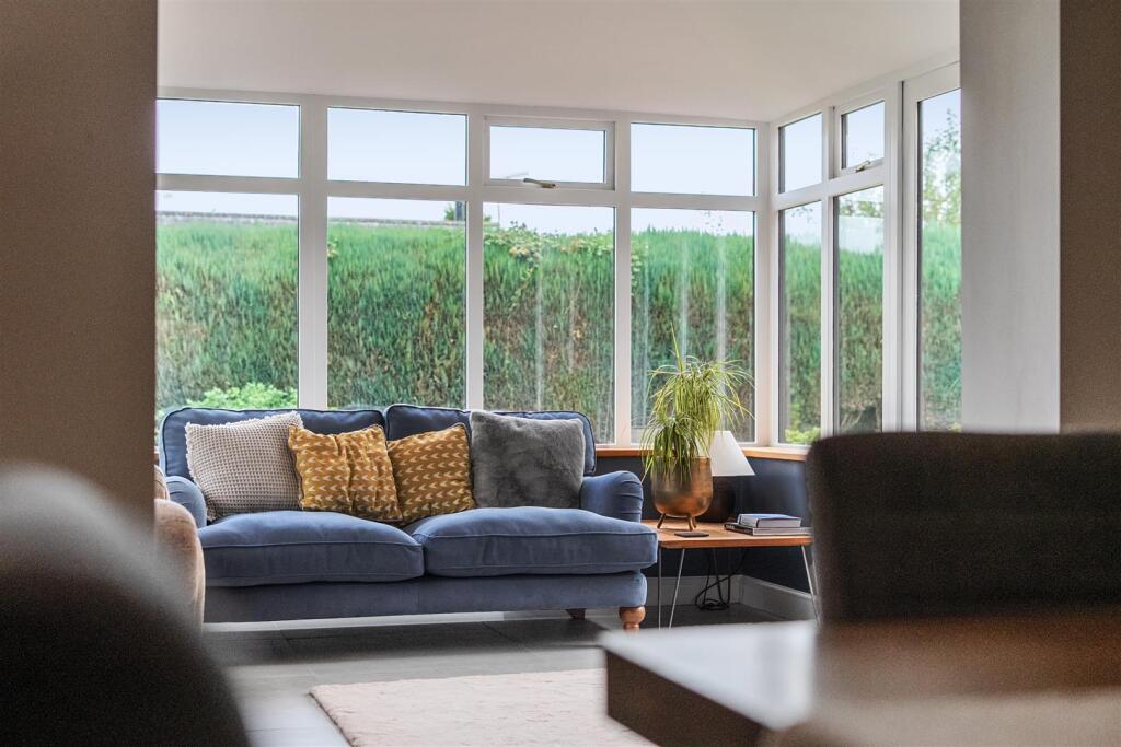 View into Conservatory.jpg