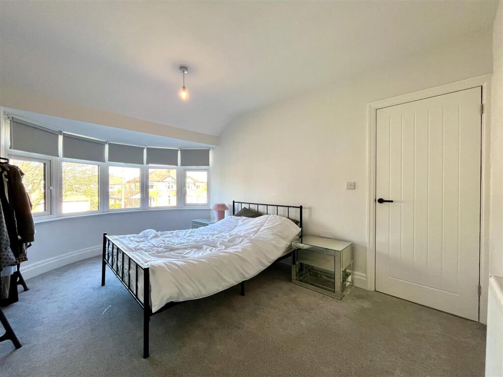 Bedroom 2 Aspect 2