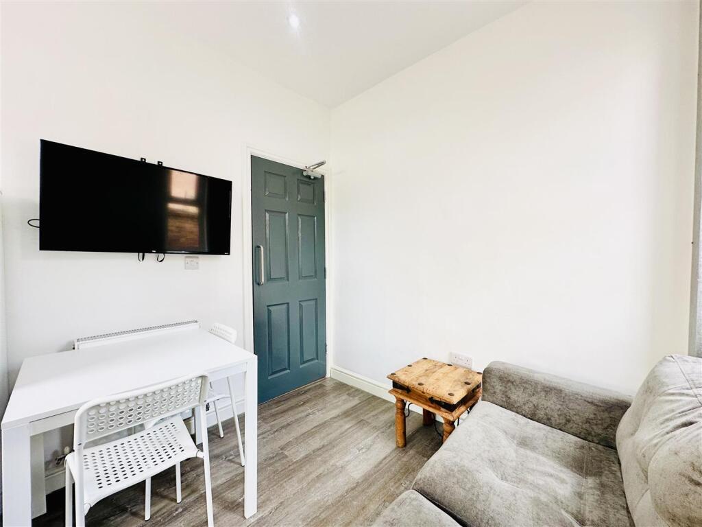 Lounge Kitchen Diner